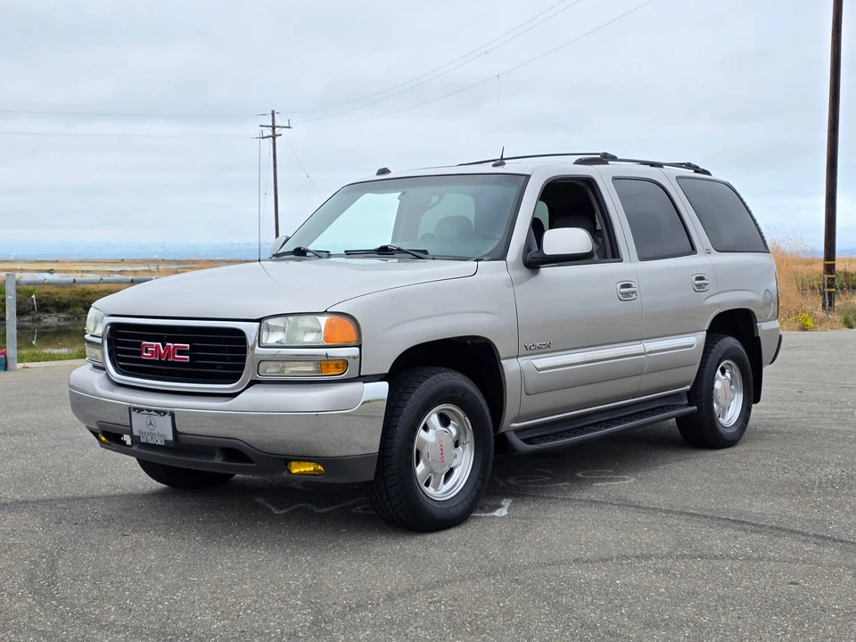 2004 GMC Yukon 2nd Gen - Image 8 of 31