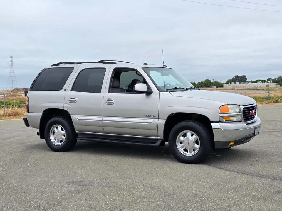 2004 GMC Yukon 2nd Gen - Image 31 of 31