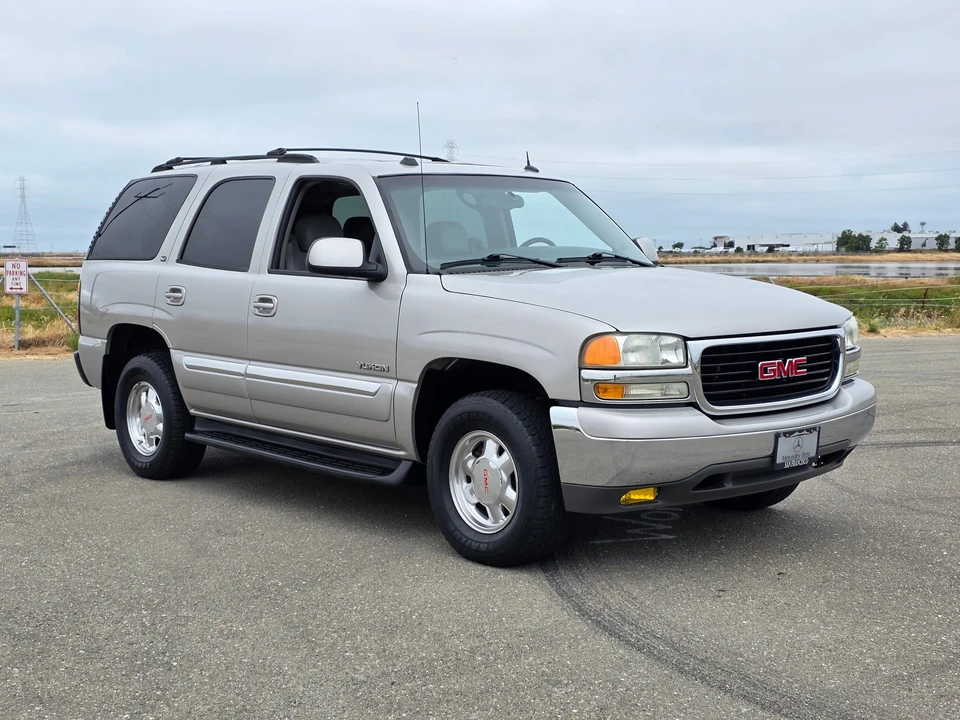 2004 GMC Yukon 2nd Gen - Image 29 of 31