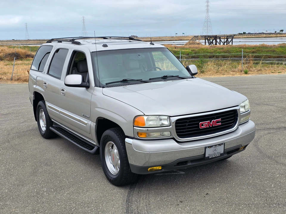 2004 GMC Yukon 2nd Gen - Image 20 of 31