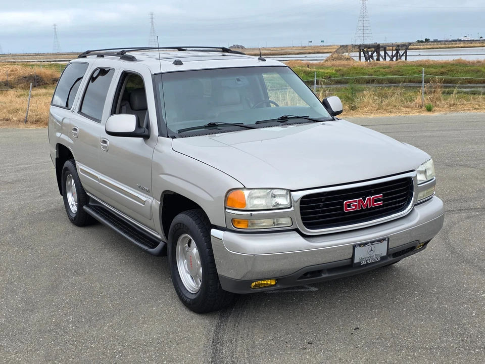 2004 GMC Yukon 2nd Gen - Image 21 of 31