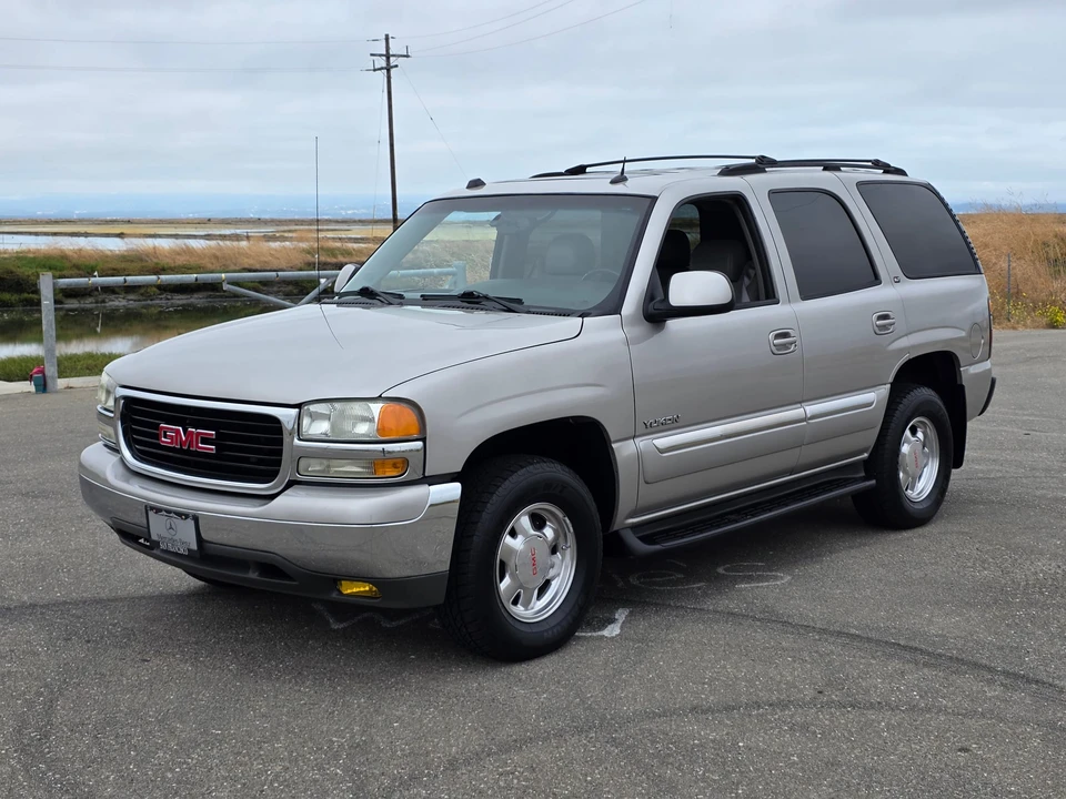 2004 GMC Yukon 2nd Gen - Image 4 of 31