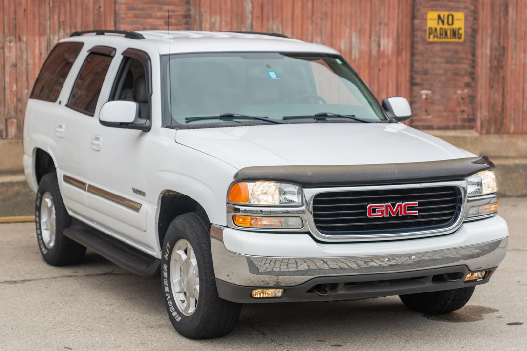 2004 GMC Yukon 2nd Gen - Image 13 of 31