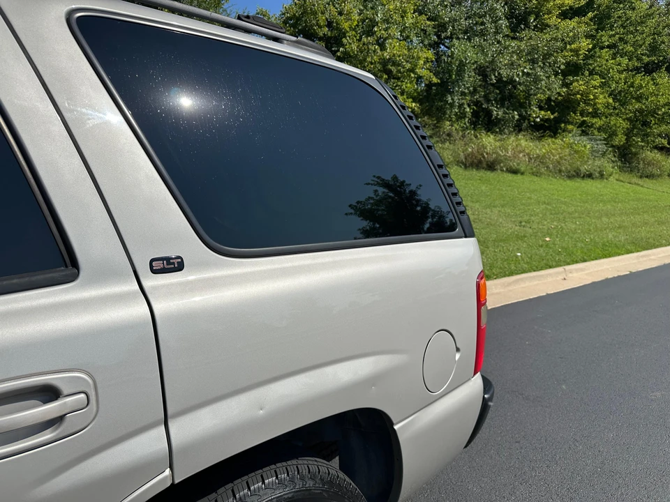 2004 GMC Yukon 2nd Gen - Image 14 of 31