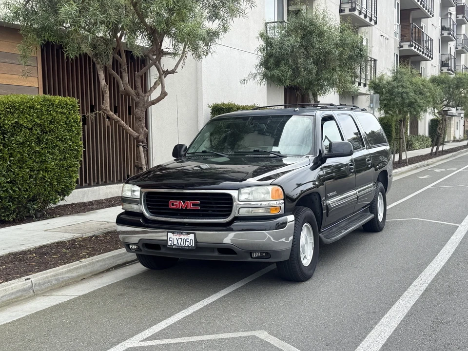2004 GMC Yukon 2nd Gen - Image 18 of 21