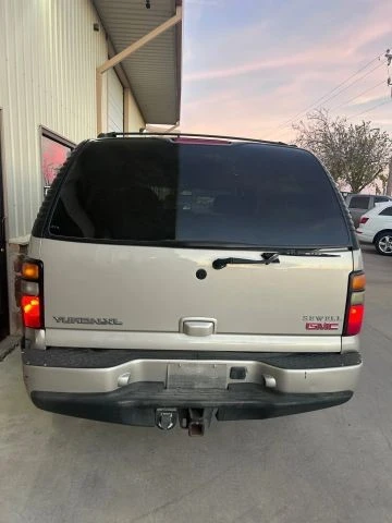 2004 GMC Yukon 2nd Gen - Image 7 of 21