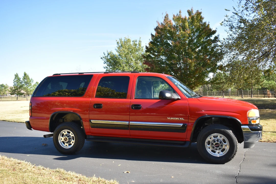 2004 GMC Yukon 2nd Gen - Image 22 of 31