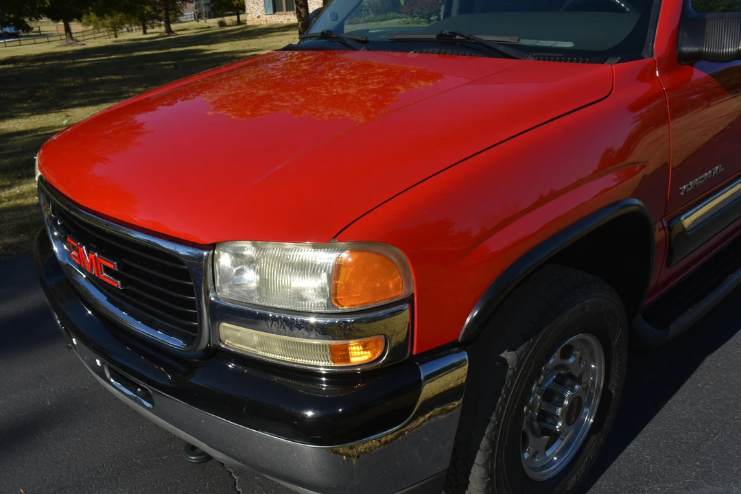 2004 GMC Yukon 2nd Gen - Image 29 of 31