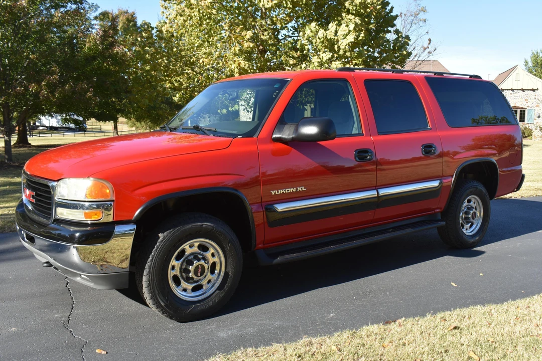 2004 GMC Yukon 2nd Gen - Image 7 of 31