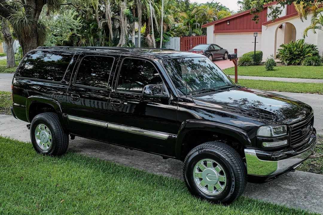 2004 GMC Yukon 2nd Gen - Image 10 of 31