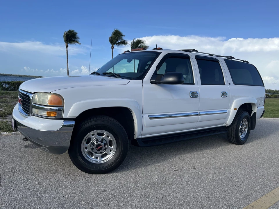 2004 GMC Yukon 2nd Gen - Image 6 of 31