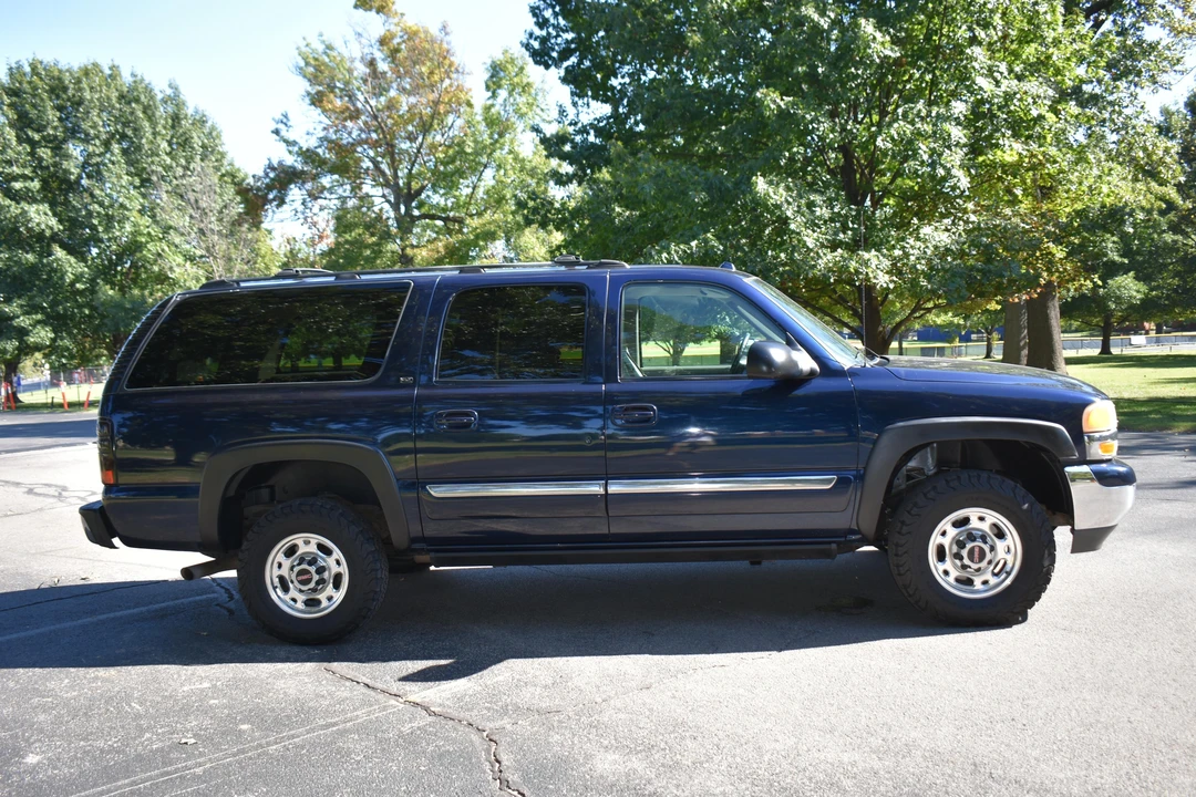 2004 GMC Yukon 2nd Gen - Image 27 of 31