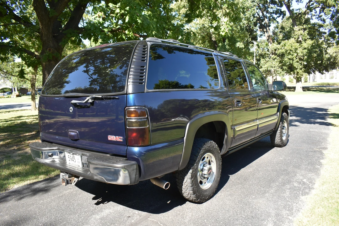 2004 GMC Yukon 2nd Gen - Image 21 of 31