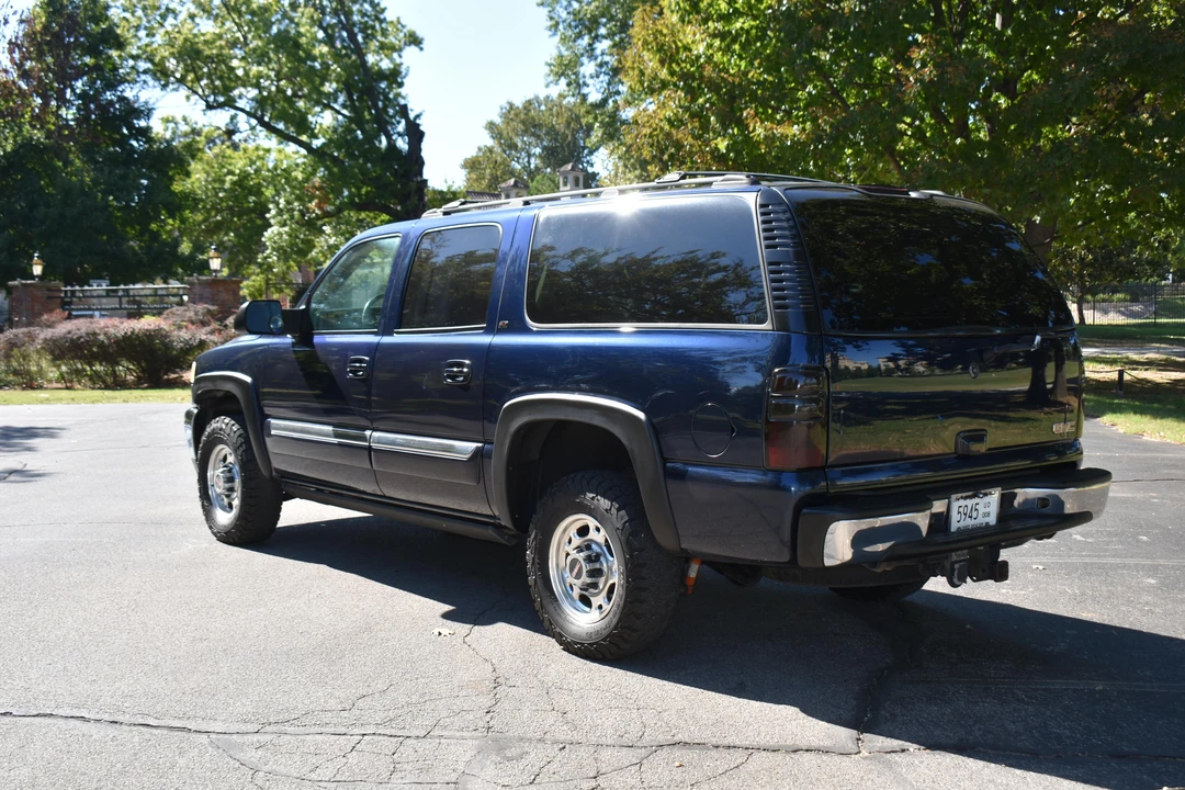 2004 GMC Yukon 2nd Gen - Image 17 of 31