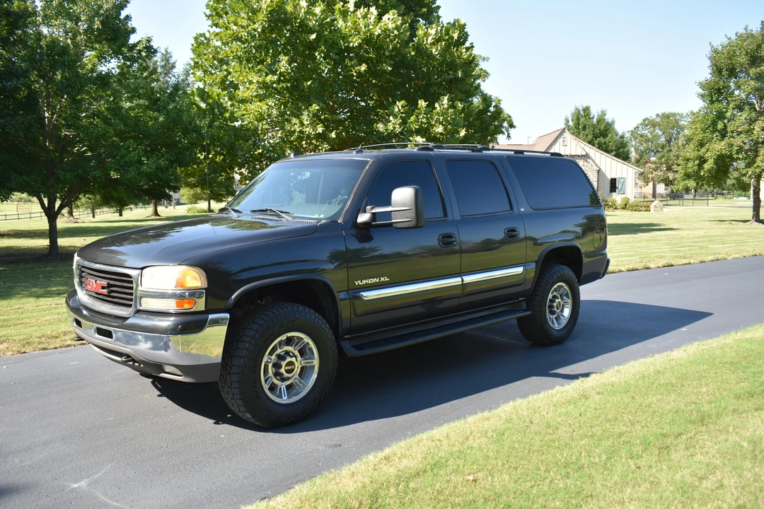2004 GMC Yukon 2nd Gen - Image 7 of 31
