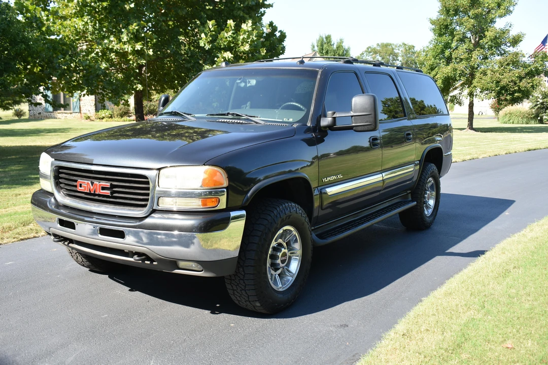 2004 GMC Yukon 2nd Gen - Image 6 of 31