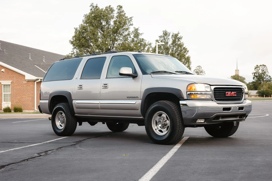 2004 GMC Yukon 2nd Gen - Image 8 of 31