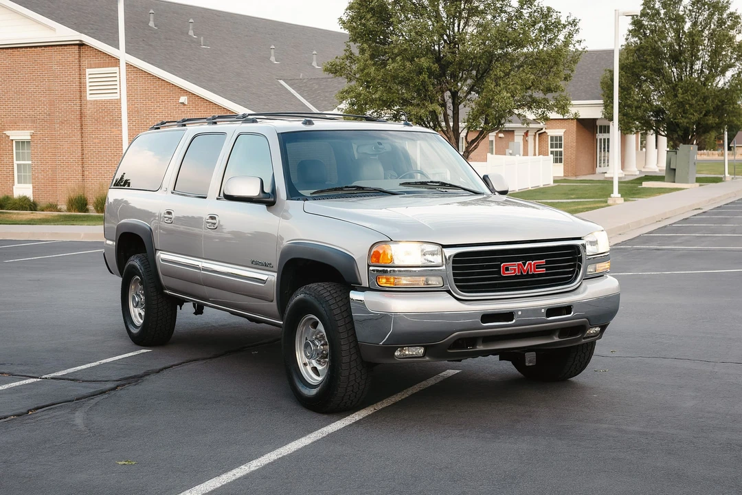 2004 GMC Yukon 2nd Gen - Image 7 of 31