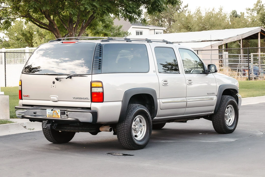 2004 GMC Yukon 2nd Gen - Image 17 of 31