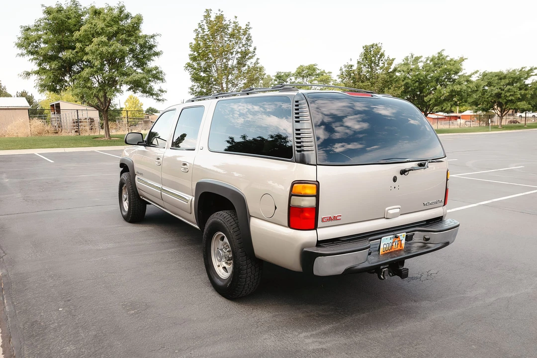 2004 GMC Yukon 2nd Gen - Image 29 of 31