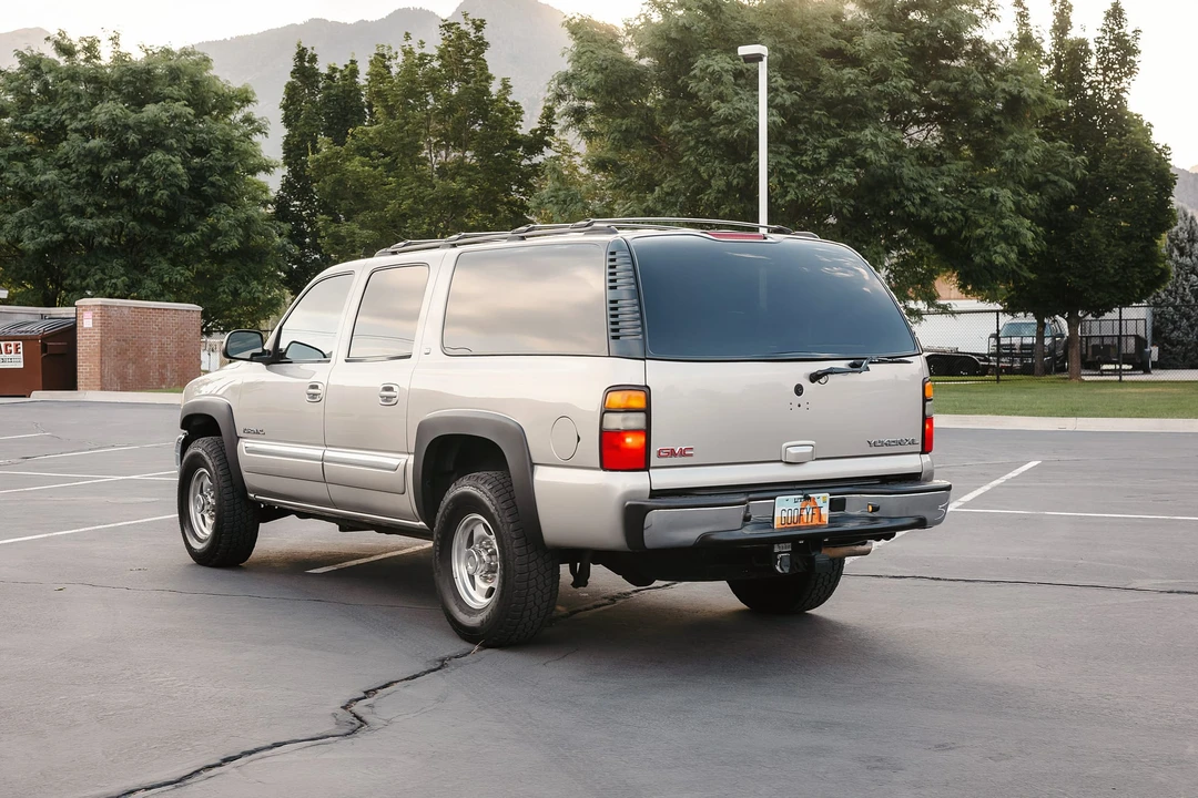 2004 GMC Yukon 2nd Gen - Image 26 of 31
