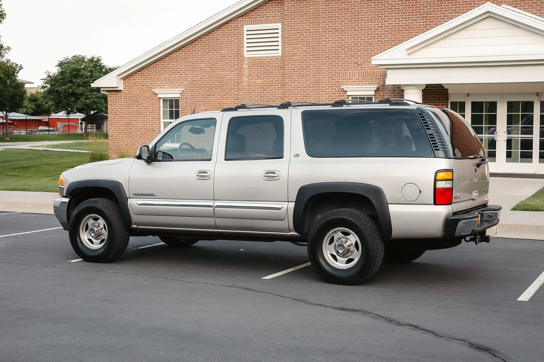 2004 GMC Yukon 2nd Gen - Image 30 of 31