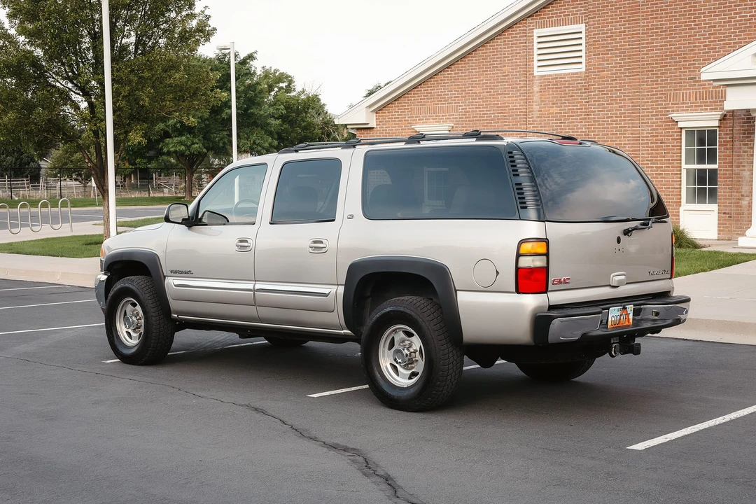 2004 GMC Yukon 2nd Gen - Image 28 of 31