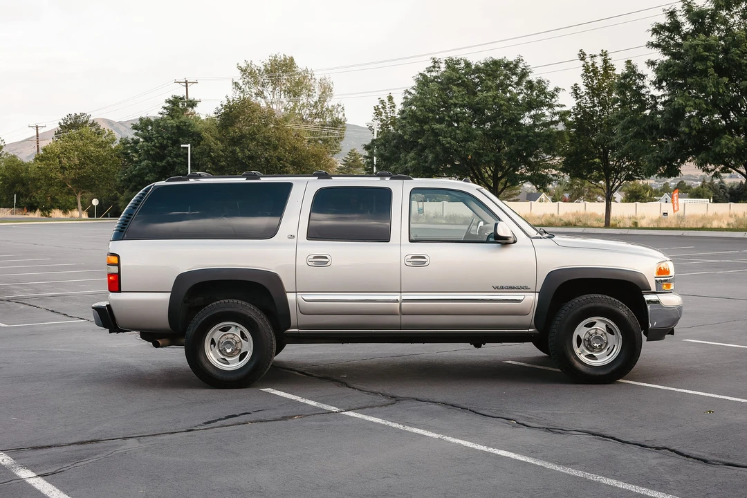 2004 GMC Yukon 2nd Gen - Image 11 of 31