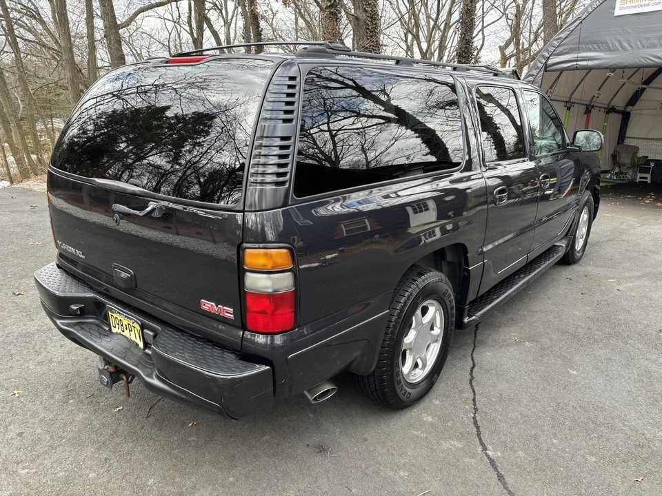 2004 GMC Yukon 2nd Gen - Image 15 of 31