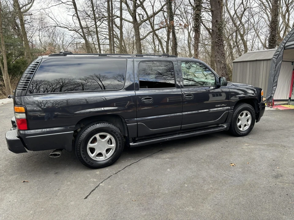 2004 GMC Yukon 2nd Gen - Image 13 of 31
