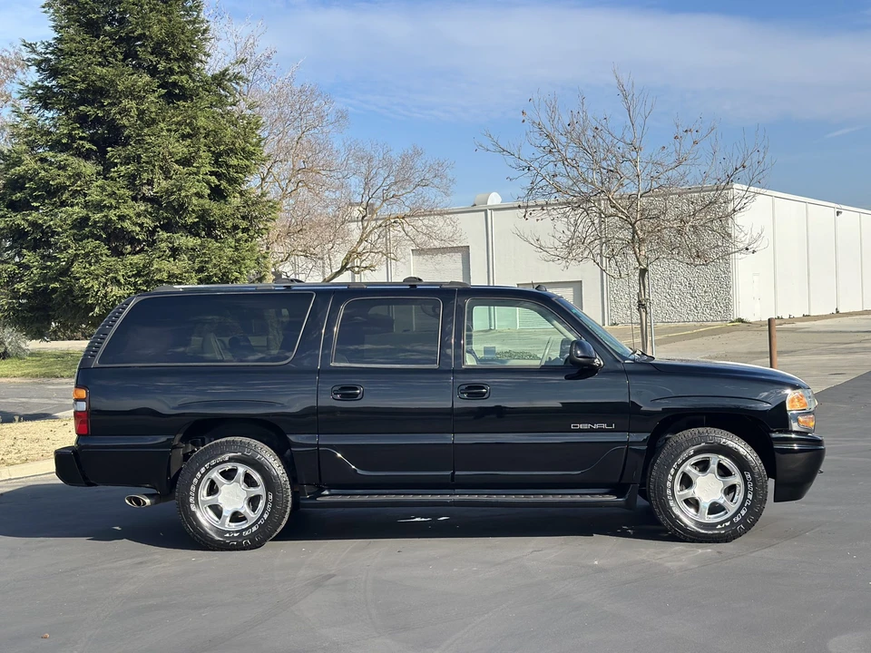 2004 GMC Yukon 2nd Gen - Image 31 of 31