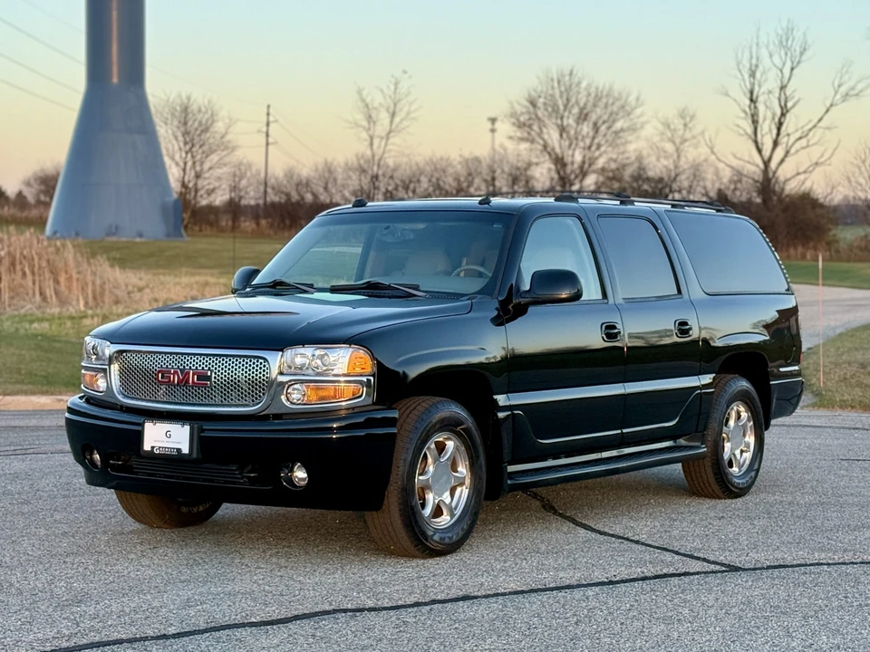 2004 GMC Yukon 2nd Gen - Image 9 of 31