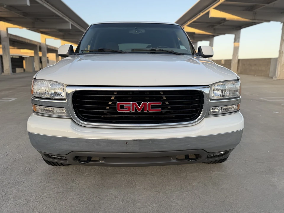 2004 GMC Yukon 2nd Gen - Image 11 of 31