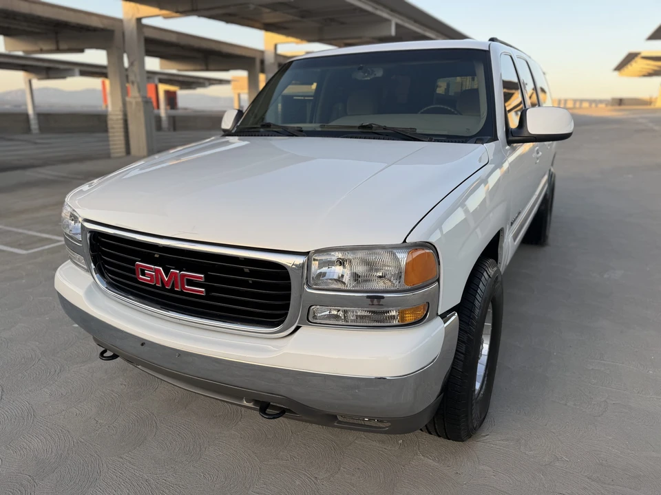 2004 GMC Yukon 2nd Gen - Image 12 of 31