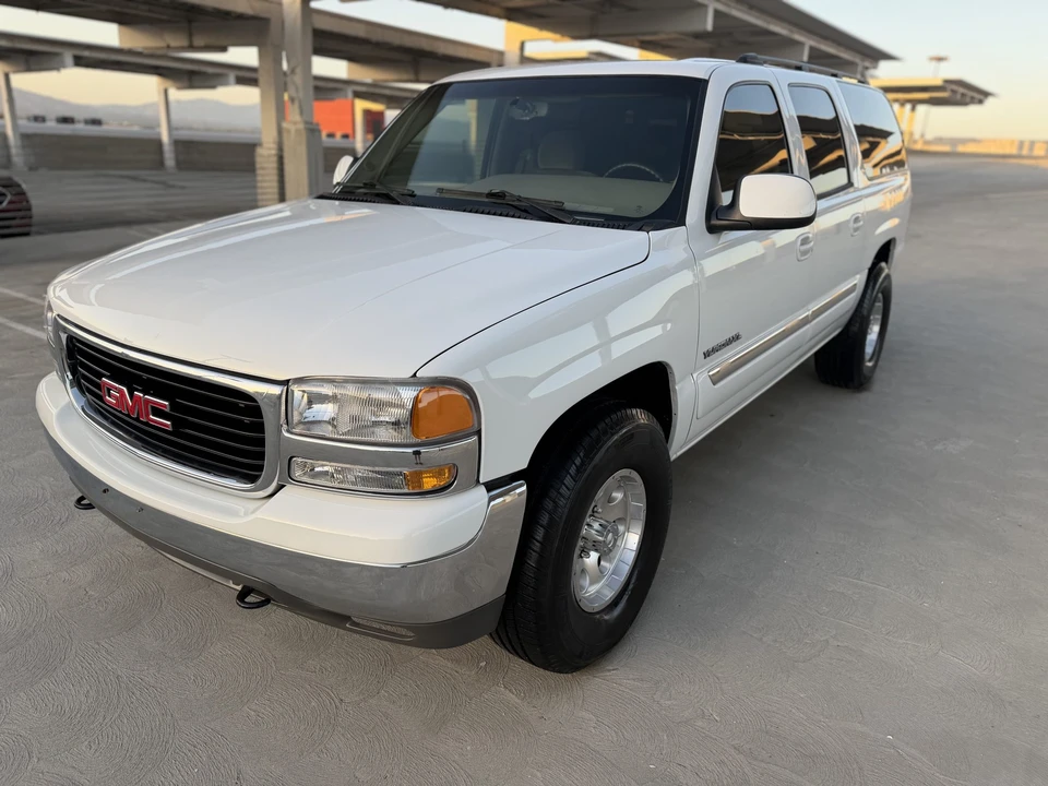 2004 GMC Yukon 2nd Gen - Image 14 of 31