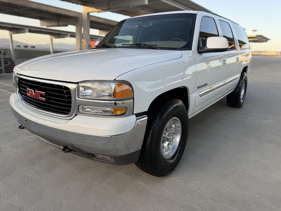 2004 GMC Yukon 2nd Gen - Image 15 of 31