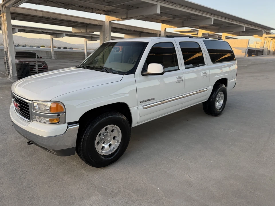 2004 GMC Yukon 2nd Gen - Image 17 of 31