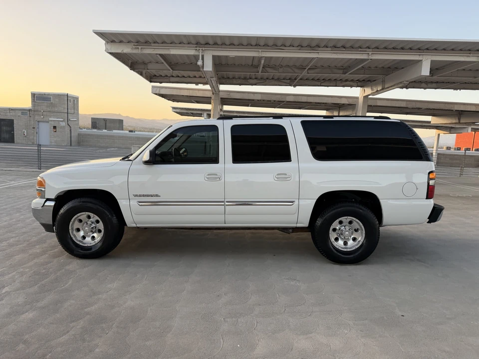 2004 GMC Yukon 2nd Gen - Image 19 of 31