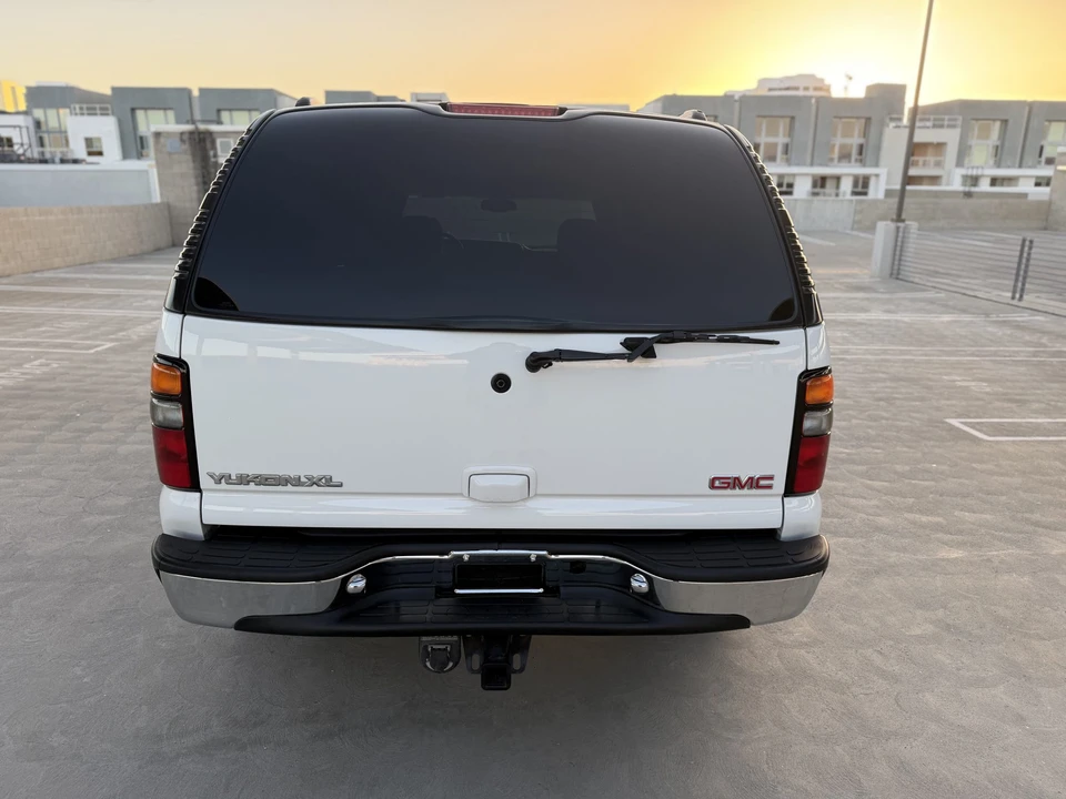 2004 GMC Yukon 2nd Gen - Image 27 of 31