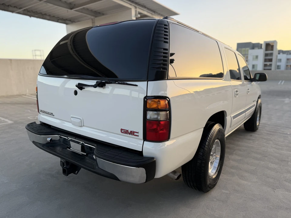 2004 GMC Yukon 2nd Gen - Image 29 of 31