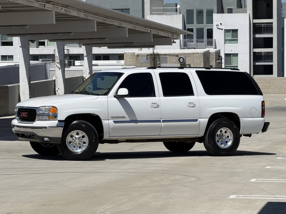 2004 GMC Yukon 2nd Gen - Image 8 of 31