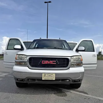 2004 GMC Yukon XL SLE Sport Utility 4D