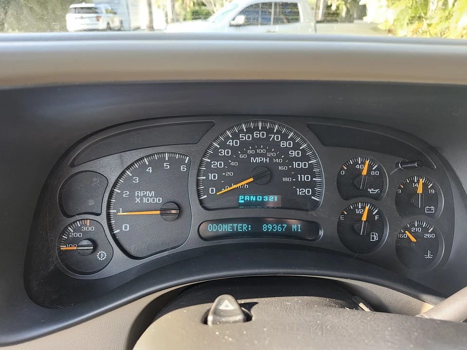 2004 GMC Yukon 2nd Gen - Image 31 of 31