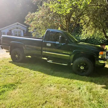 2004 GMC Sierra SLE 2500HD Regular Cab