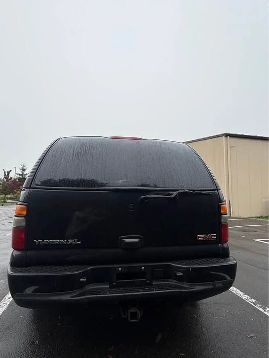 2004 GMC Yukon 2nd Gen - Image 6 of 15