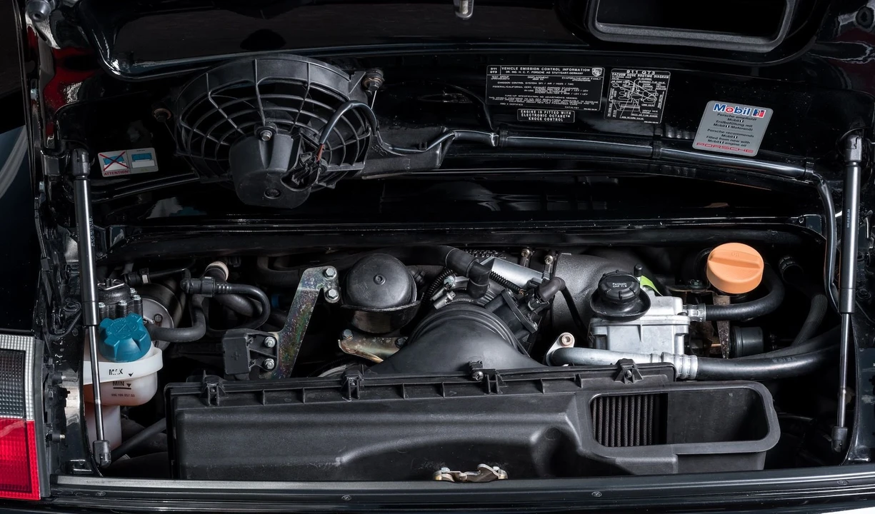 2004 Porsche 996 GT3 - Image 19 of 31