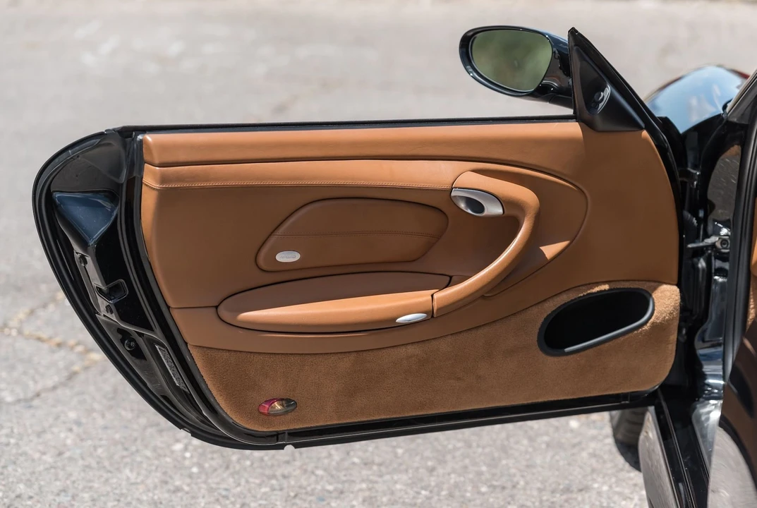 2004 Porsche 996 GT3 - Image 25 of 31