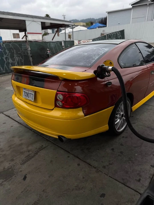 2004 Pontiac GTO 4th Gen - Image 2 of 8