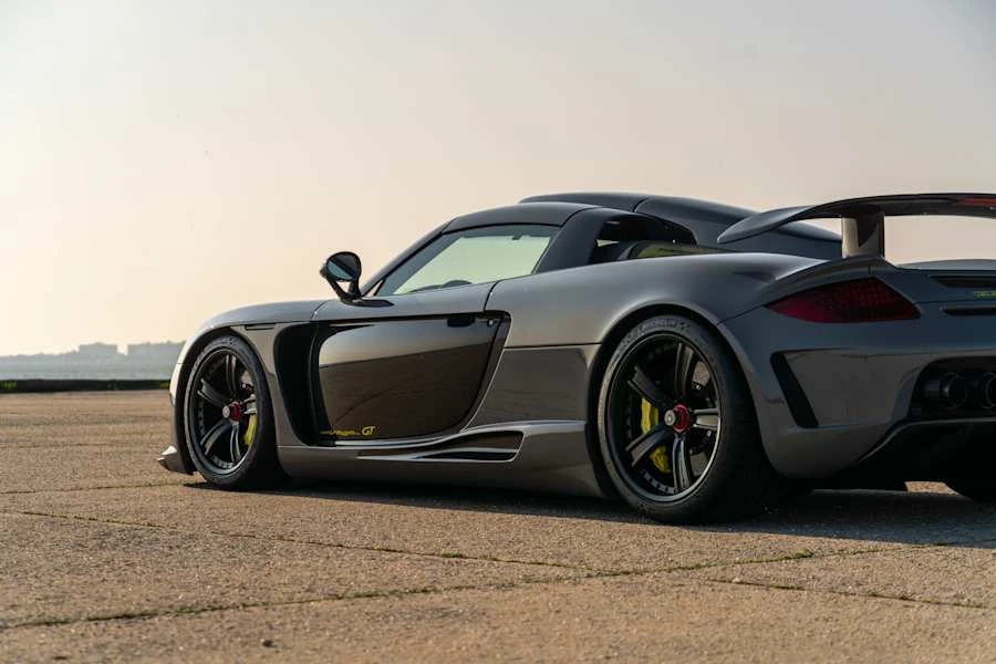 2004 Porsche Carrera GT - Image 20 of 31