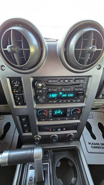 2004 Hummer Hummer H2 - Image 22 of 24